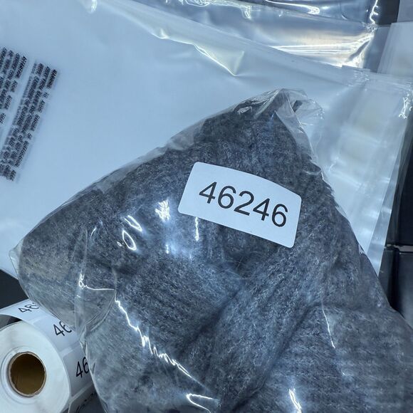 Elle Sweater Pullover Women S Small Gray Knit Long Sleeve Acrylic Round Neck - Picture 7 of 7